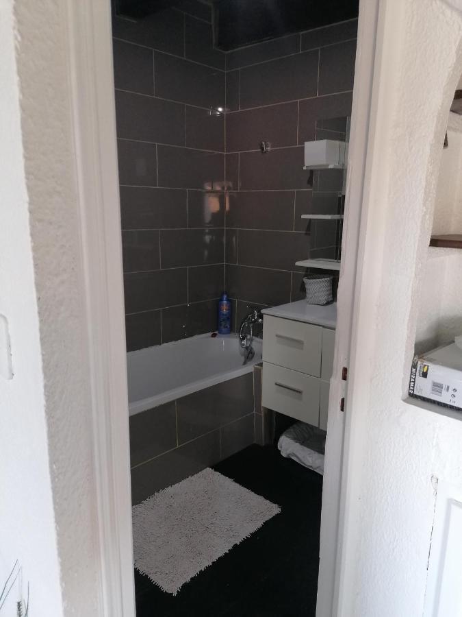 Appartement Meuble A Villeneuve Les Maguelone מראה חיצוני תמונה